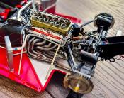 MONTAGE 1/12  RESINE,METAL, TOUT OUVRANT  ( model factory hiro) -MM12DO